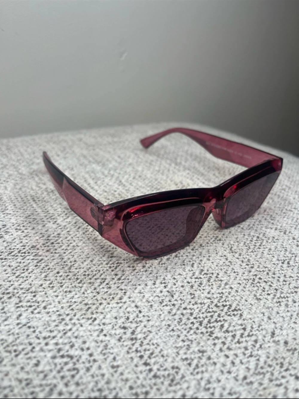 Women's Fashion Sunglasses - Burgundy Transparent Frame